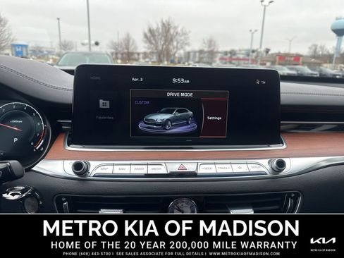 Used 2020 Kia K900 Luxury w/ VIP Package AWD/4WD image 22