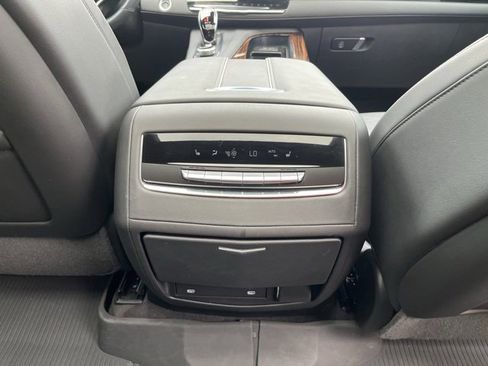 Used 2023 Cadillac Escalade ESV Premium Luxury image 21