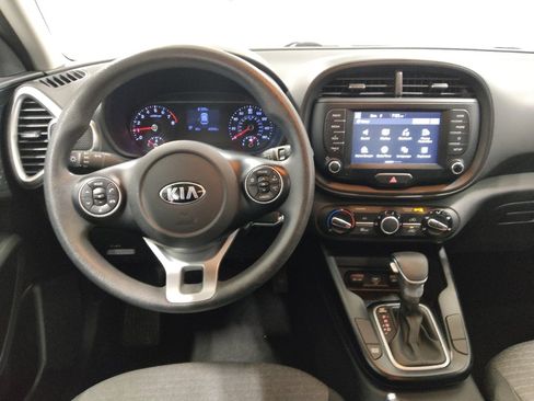 Used 2020 Kia Soul S image 22