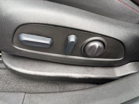 Certified 2025 Chevrolet Blazer RS image 14