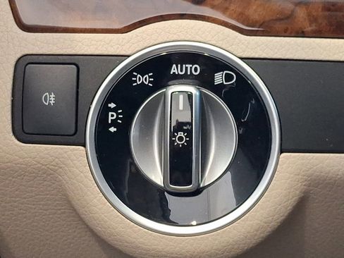 Used 2016 Mercedes-Benz E 400 Cabriolet image 24