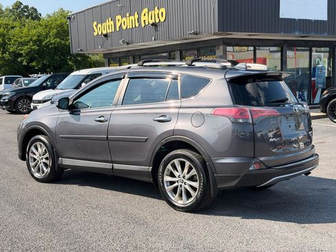 Used 2018 Toyota RAV4 Limited w/ Advanced Technology Package AWD/4WD image 7