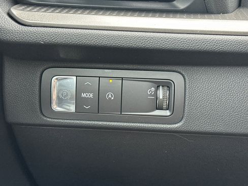 New 2025 Chevrolet Traverse LT w/ Enhanced Driving Package image 32