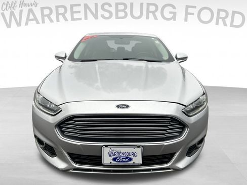 Used 2015 Ford Fusion Titanium image 2