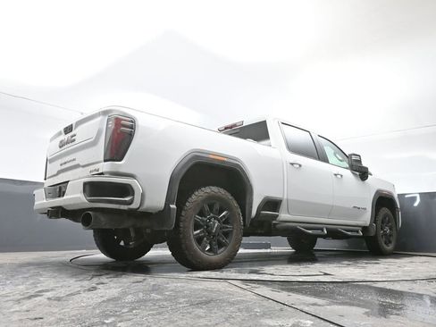 Used 2024 GMC Sierra 2500 AT4 w/ AT4 Preferred Package image 56