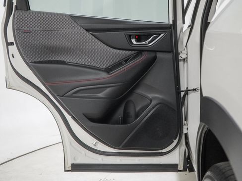 Used 2022 Subaru Forester Sport image 46