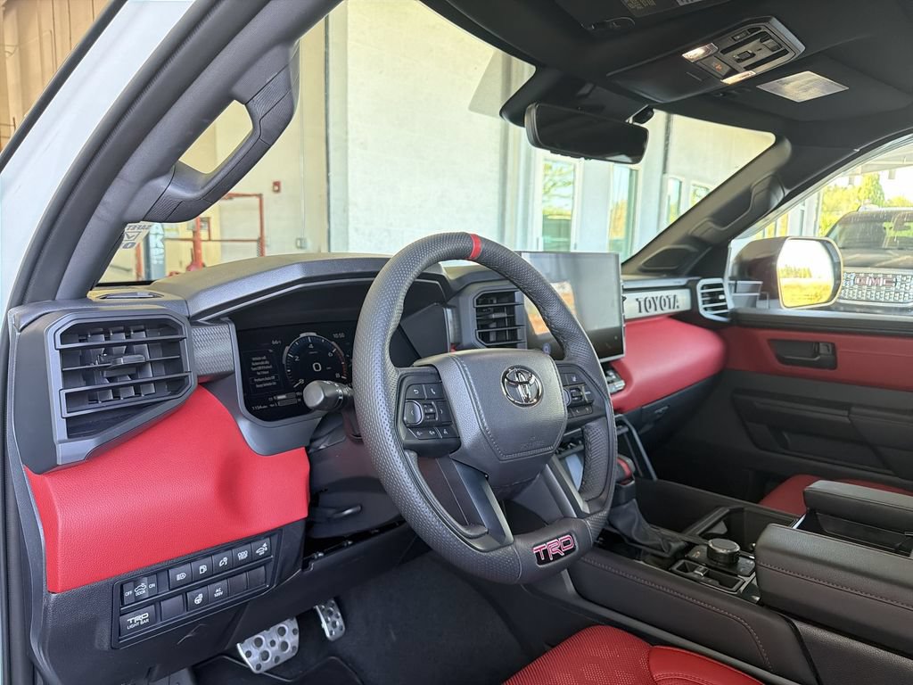 Used 2025 Toyota Tundra TRD Pro AWD/4WD image 11