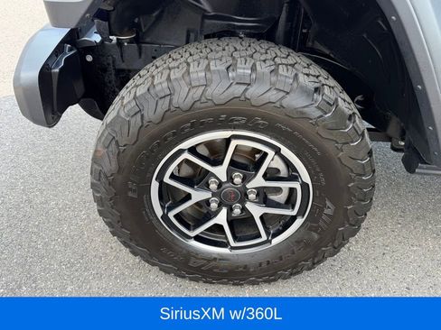 Certified 2025 Jeep Wrangler Unlimited Rubicon w/ Safety Group AWD/4WD image 13