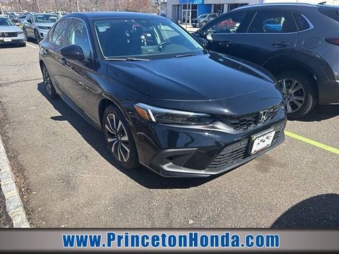 Used 2024 Honda Civic EX-L image 1