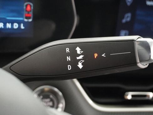 New 2026 Chevrolet Equinox LT image 23