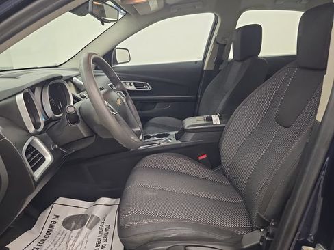 Used 2017 Chevrolet Equinox LS FWD image 19