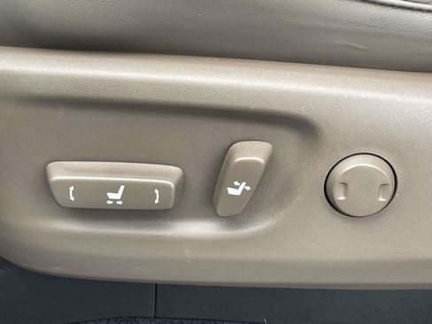 Used 2023 Lexus GX 460 Premium AWD/4WD image 16