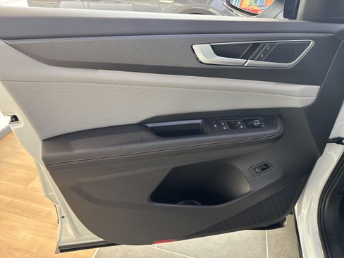 New 2026 Volkswagen Atlas Peak Edition AWD/4WD image 21