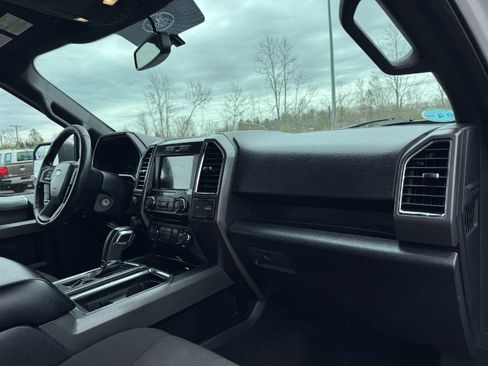 Used 2016 Ford F150 XLT w/ Equipment Group 302A Luxury AWD/4WD image 19