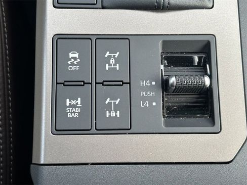 Used 2024 Toyota Land Cruiser image 35