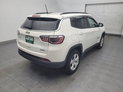 Used 2021 Jeep Compass Latitude AWD/4WD image 9
