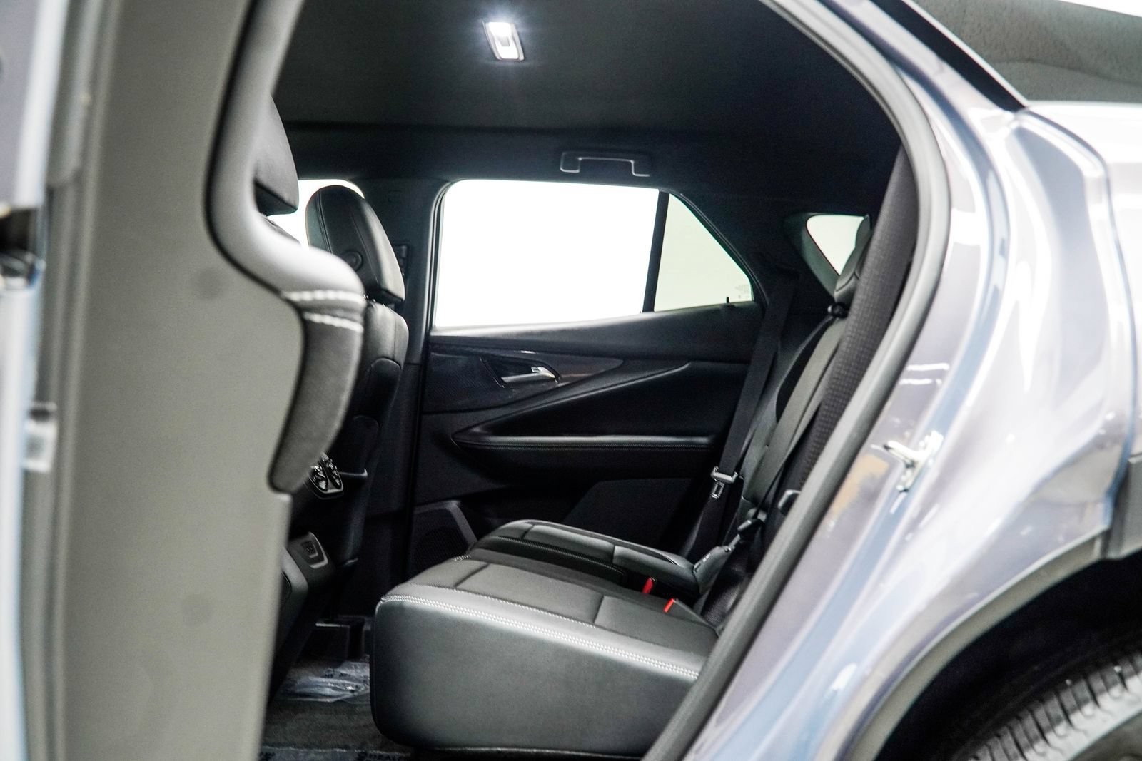 Used 2024 Chevrolet Blazer EV LT AWD/4WD image 42