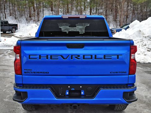 Used 2025 Chevrolet Silverado 1500 Custom w/ Turbomax Blackout Package image 7