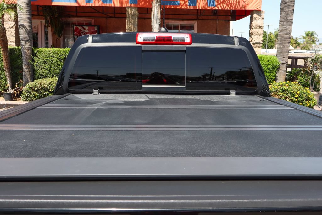 Used 2022 GMC Canyon Elevation w/ Elevation Premium Package AWD/4WD image 8
