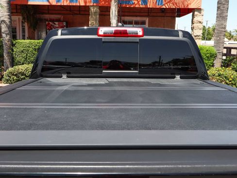 Used 2022 GMC Canyon Elevation w/ Elevation Premium Package AWD/4WD image 8