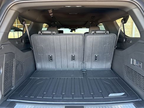 New 2026 GMC Yukon XL AT4 Ultimate w/ LPO, Floor Liner Package image 17