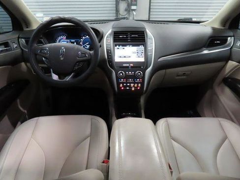 Used 2017 Lincoln MKC Premiere FWD image 49
