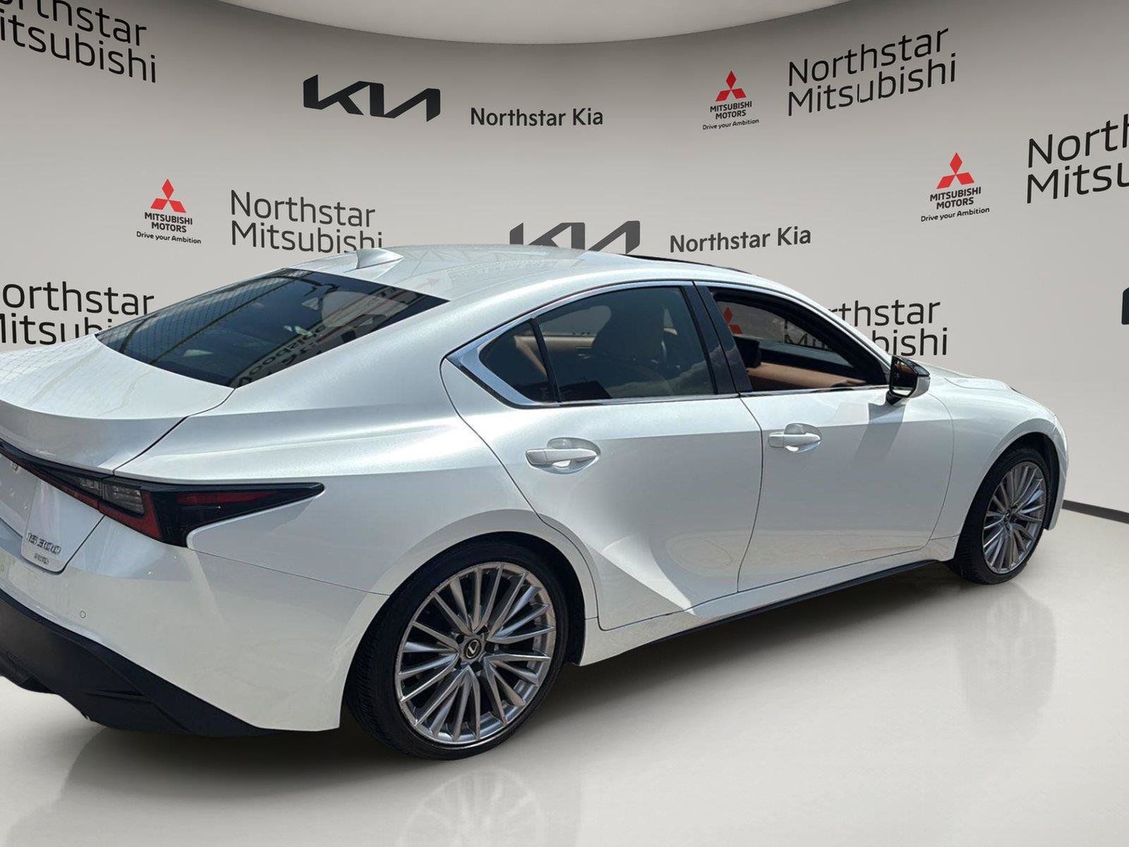 Used 2023 Lexus IS 300 AWD w/ Premium Package image 9