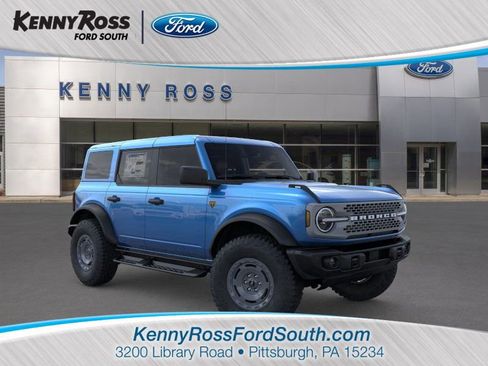 New 2025 Ford Bronco Badlands w/ Sasquatch Package image 1