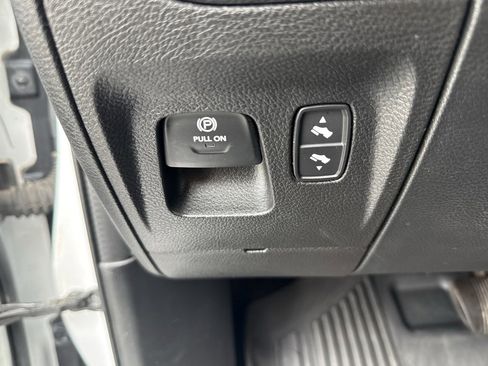 Used 2022 RAM 1500 Big Horn image 12