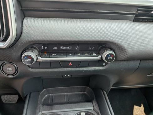 Used 2024 MAZDA CX-50 AWD 2.5 S w/ Select Package image 19
