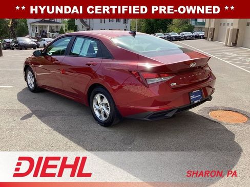 Certified 2023 Hyundai Elantra SE FWD image 5