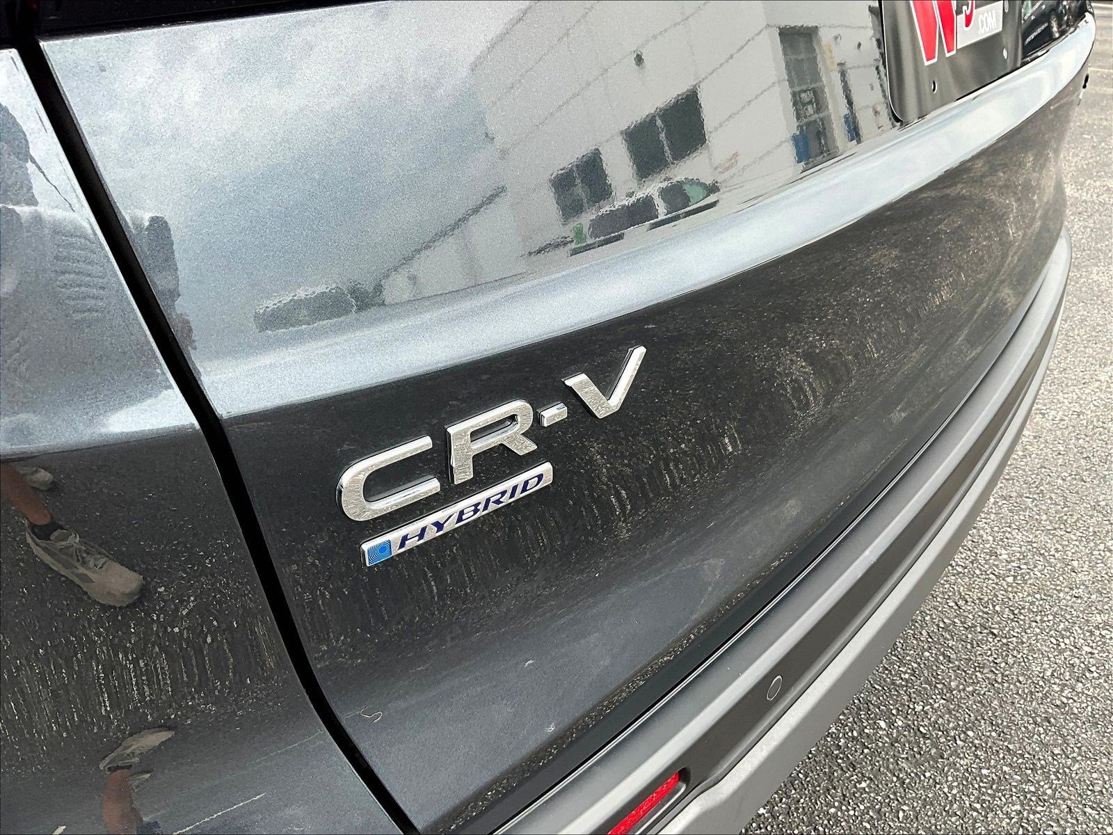 Used 2025 Honda CR-V Sport Touring image 24