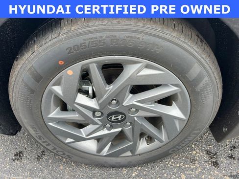 Certified 2025 Hyundai Elantra Blue image 11