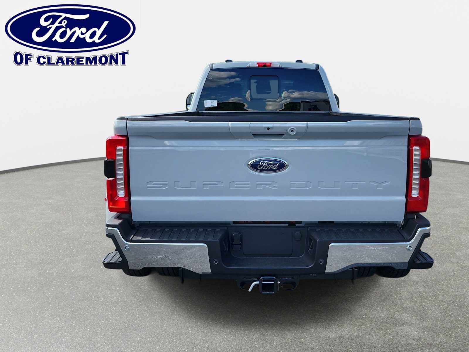 New 2026 Ford F350 Lariat w/ Lariat Ultimate Package AWD/4WD image 17