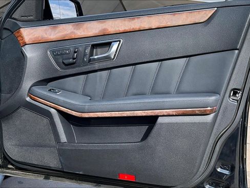 Used 2012 Mercedes-Benz E 350 Sedan image 24