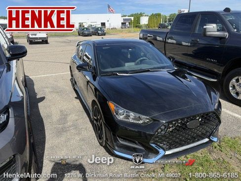 Used 2020 Hyundai Veloster N w/ Performance Package FWD image 1
