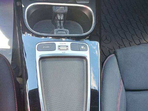 Used 2025 Mercedes-Benz CLA 250 4MATIC image 16