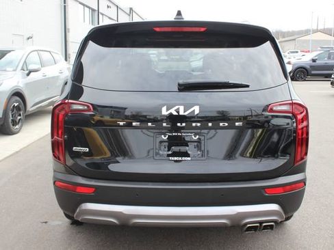 Certified 2022 Kia Telluride S image 29