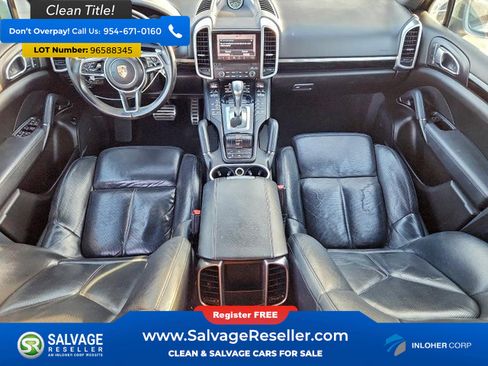 Used 2017 Porsche Cayenne S Platinum image 11