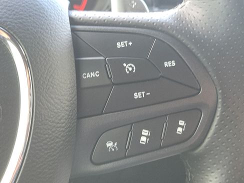 Used 2022 Dodge Durango R/T RWD image 23