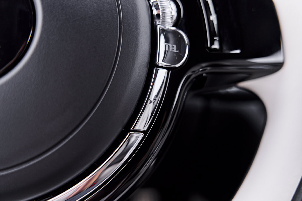 Used 2020 Rolls-Royce Wraith RWD image 63