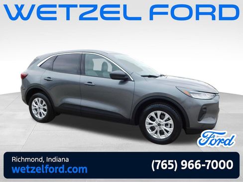 Used 2023 Ford Escape Active AWD/4WD image 1
