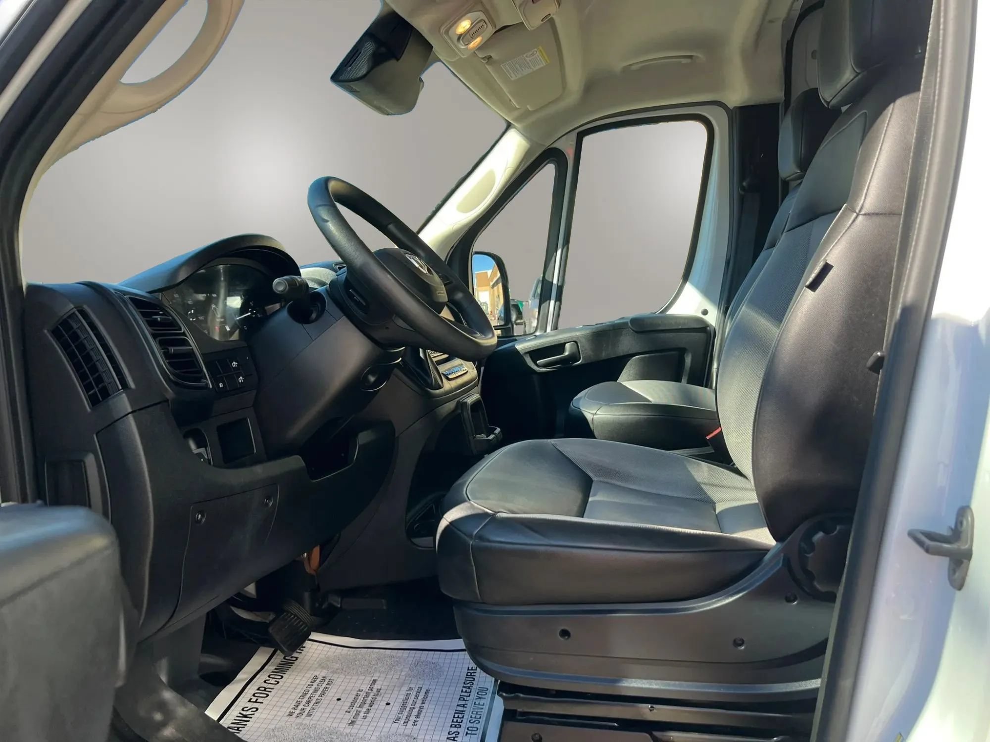 Used 2025 RAM ProMaster 3500 w/ Convenience Group FWD image 29