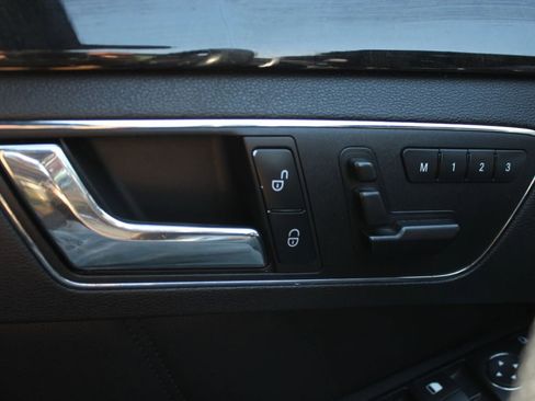 Used 2010 Mercedes-Benz E 63 AMG Sedan image 12