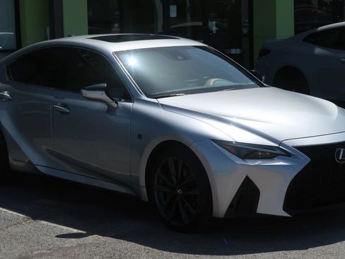 Used 2025 Lexus IS 300 F Sport AWD/4WD image 5