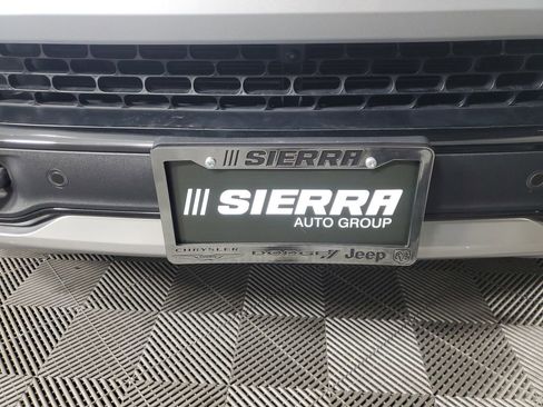 Used 2023 Rivian R1T Launch Edition image 10