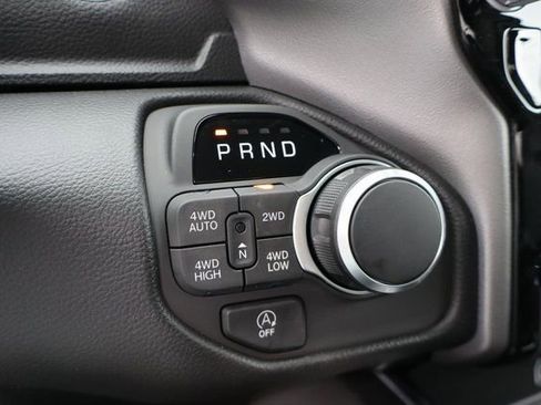 New 2026 RAM 1500 Big Horn AWD/4WD image 17