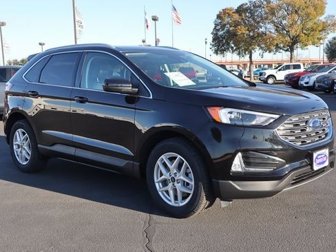 Certified 2022 Ford Edge SEL w/ Convenience Package image 10