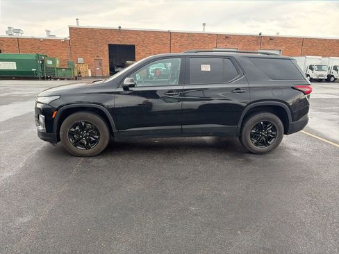 Used 2023 Chevrolet Traverse LT w/ Midnight/Sport Edition image 1