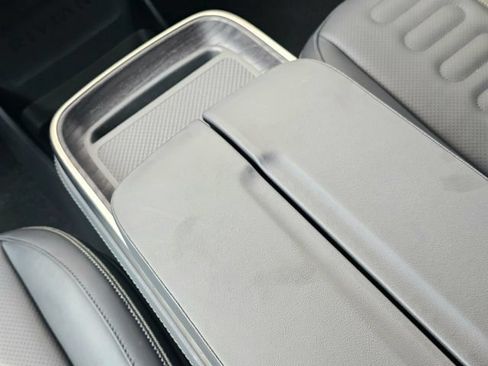 Used 2024 Rivian R1S Adventure AWD/4WD image 37